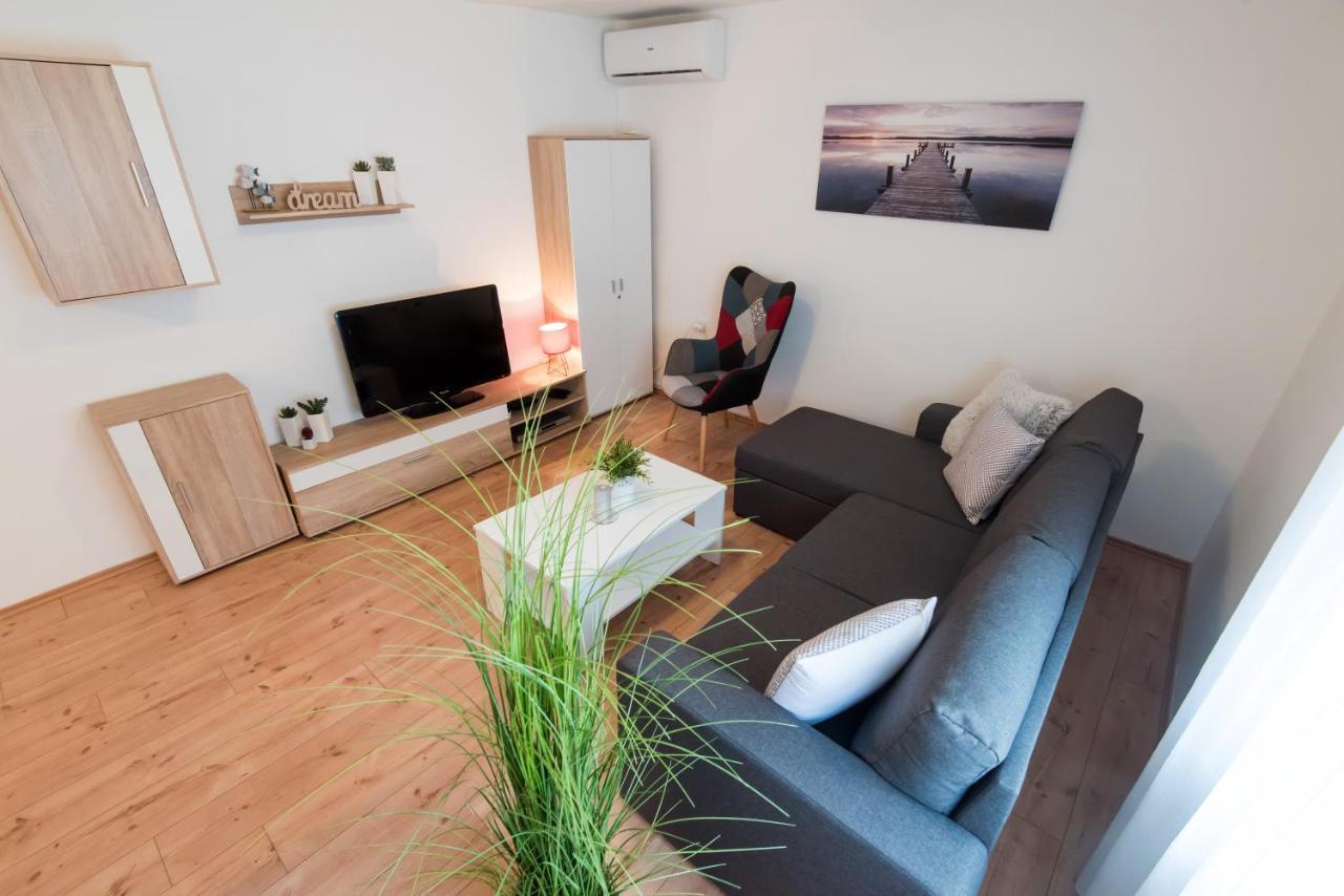 Apartment Luka Arbanasi Zadar Eksteriør billede
